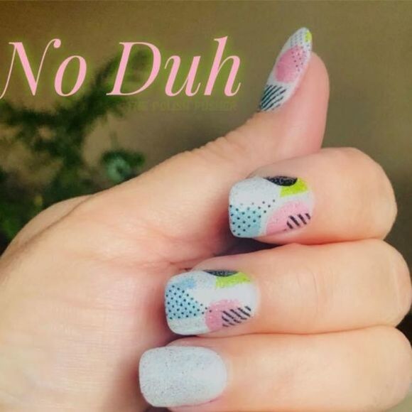 Color Street, No Duh, glittery set of stripes, dots and 90’s design, nail strips - Picture 6 of 8